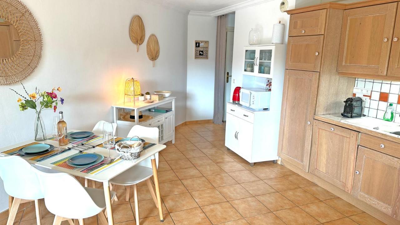 Appartement Les Pins Bleus A8 Sainte-Maxime Exterior photo